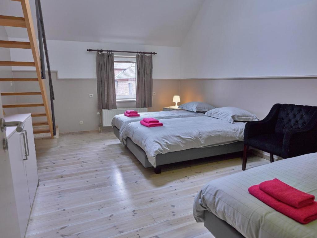Отель Het Bloesemklooster Relais Синт-Трёйден Экстерьер фото