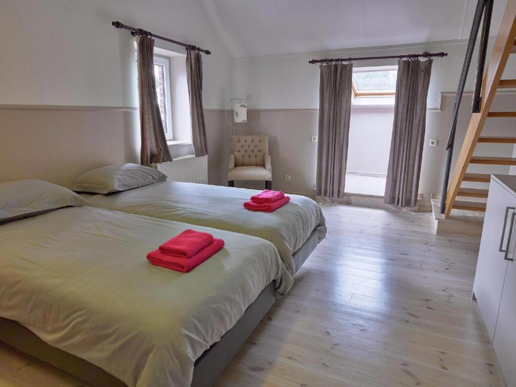 Отель Het Bloesemklooster Relais Синт-Трёйден Экстерьер фото